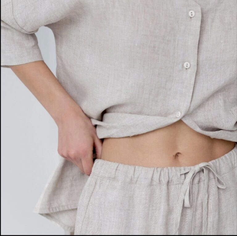 Are Linen Pajamas Suitable for People with Sensitive Skin?